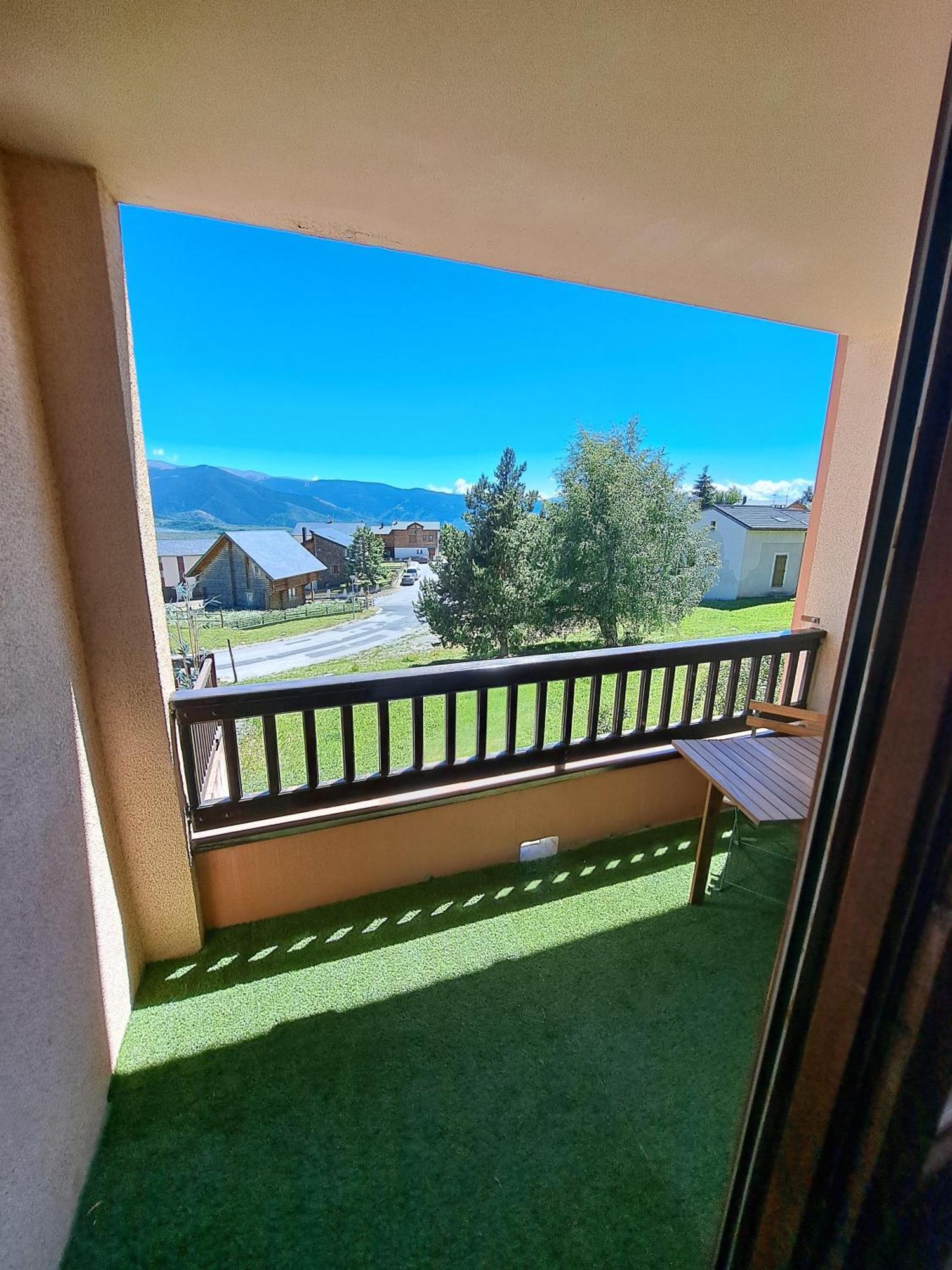 Studio Cabine 4 Couchages, Vue Face Aux Montagnes Фон-Ромё Экстерьер фото