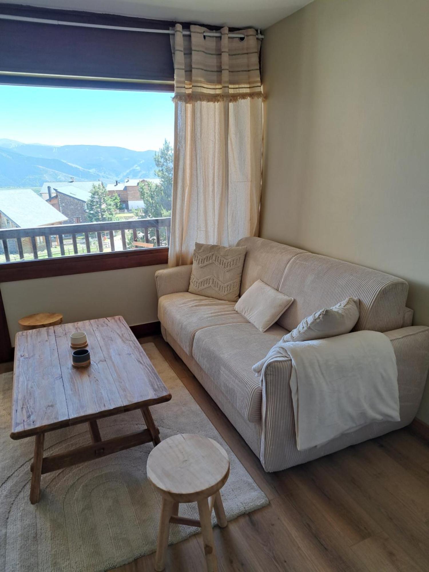 Studio Cabine 4 Couchages, Vue Face Aux Montagnes Фон-Ромё Экстерьер фото